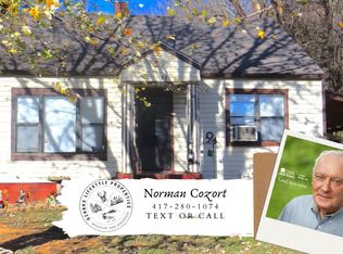 132 Wyandotte, Thayer, MO 65791