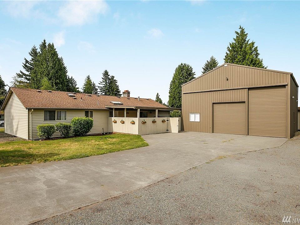 Back of House/detachd garage