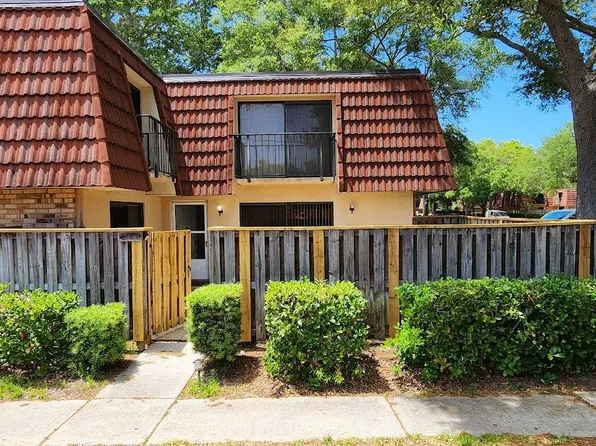 2730 11th Ct #2730, Palm Harbor, FL 34684