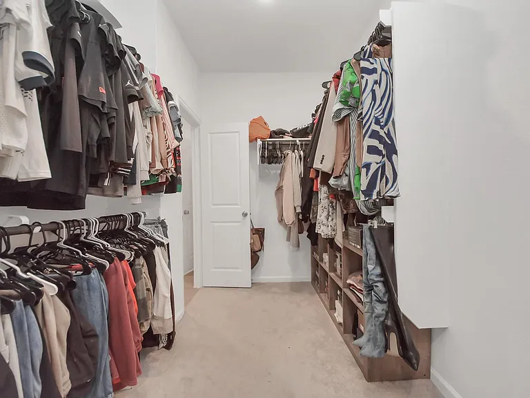 4946 Sky Bluff Dr — Photo 25