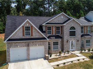4008 Ash Tree St, Snellville, GA 30039