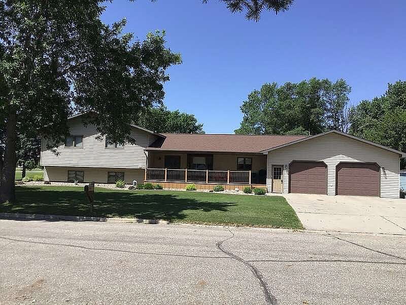 Front of house facing east