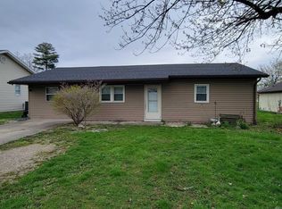 402 N Bennett St, Muncie, IN