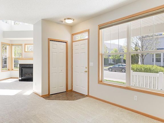 4th image of 1601 Woodlynn Ave Unit 8