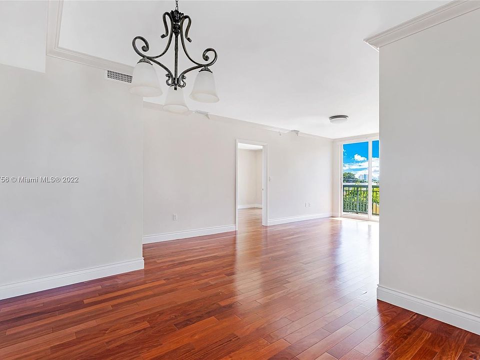 1st image of 2501 Ssw 37th Ave