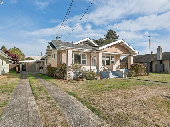 1439 Union Ave, North Bend, OR 97459