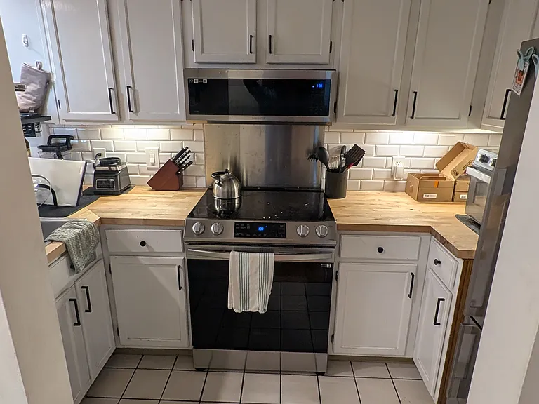 60 Gibson St #210 — Photo 19