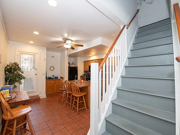 4th image of 5924 McCallum St