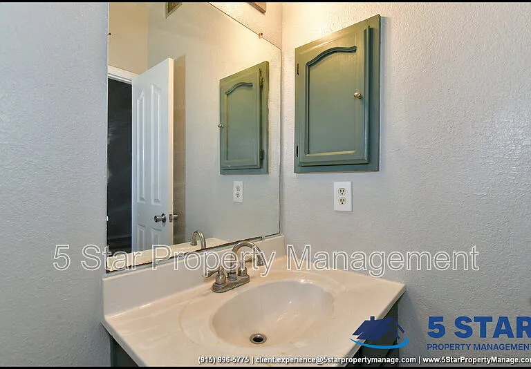 12257 Robert Dahl Dr — Photo 23