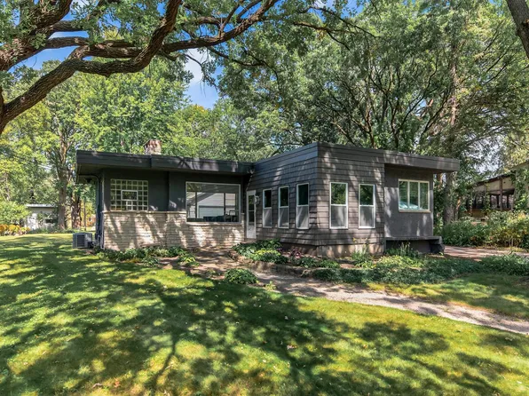 123 Talmadge Way NE, Fridley, MN 55432