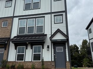 3124 Stelfox St, Charlotte, NC 28262