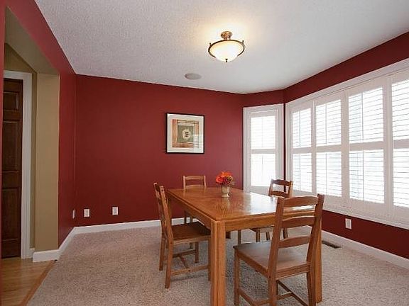 3rd image of 644 Laurel Ave