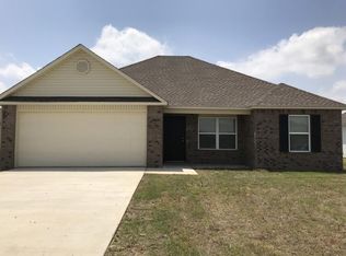 3801 Churchhill Dr, Jonesboro, AR 72404