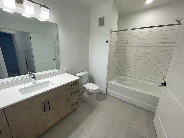 The Argos Apartments on The Beltline — Photo 94