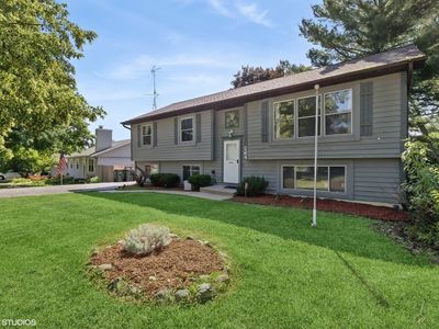 264 Maplewood Dr, Antioch, IL, 60002