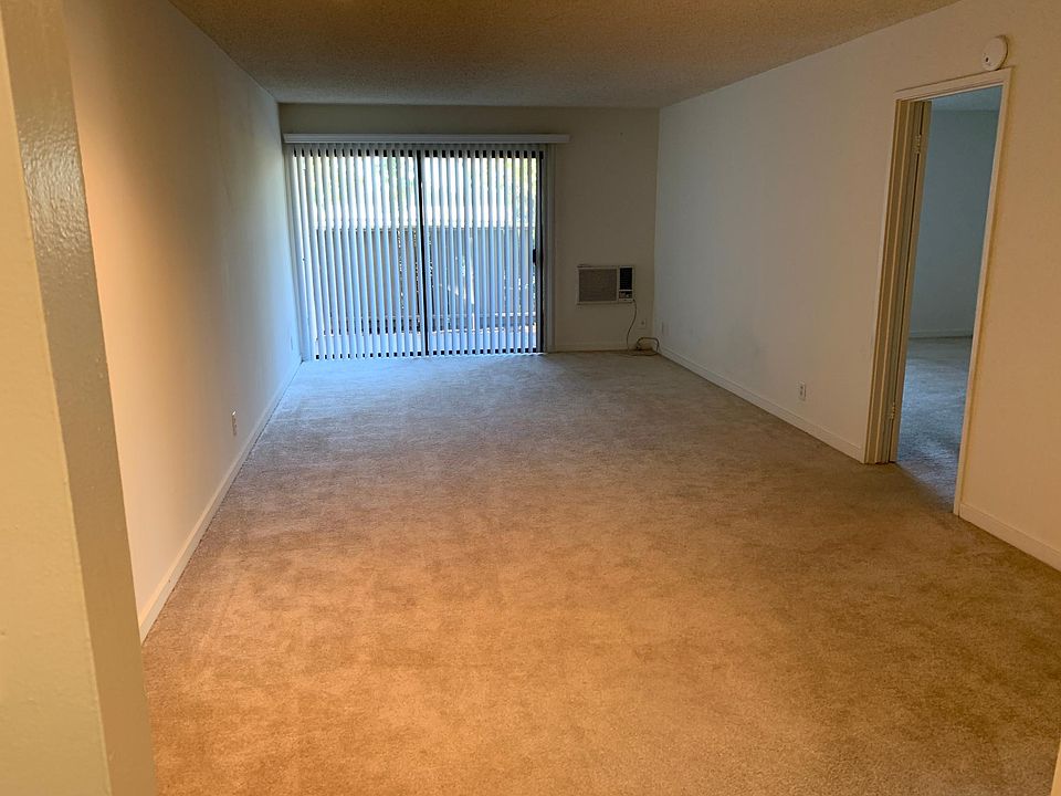 3700 Parkview Ln Irvine, CA, 92612 - Apartments for Rent | Zillow