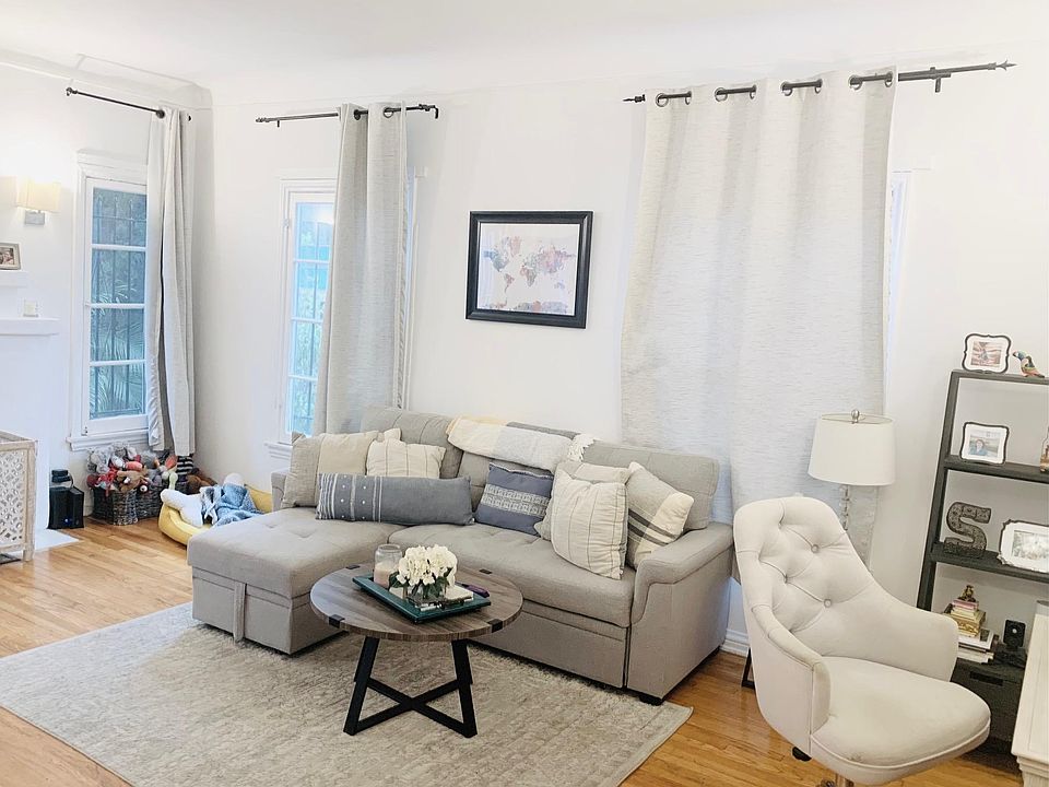 1st image of 237 S Elm Dr APT 4