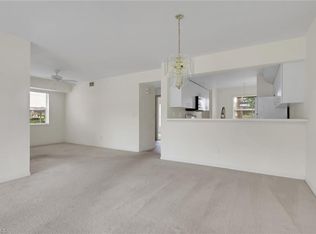 162 Pebble Shores DR #104, NAPLES, FL 34110