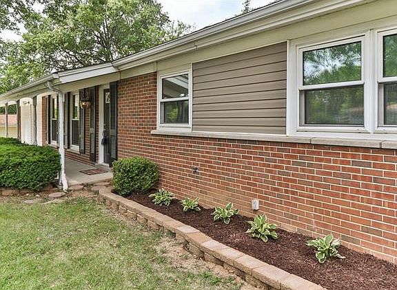 5th image of 717 Paschal Dr
