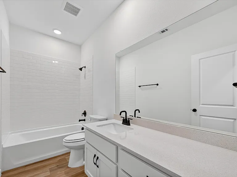 1183 Doris May Dr — Photo 13