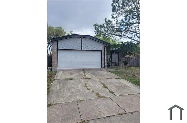 Building Photo - 4410 Cedar Pass Dr