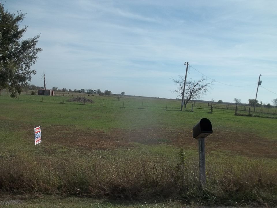 2nd image of 9207 S Highway 28