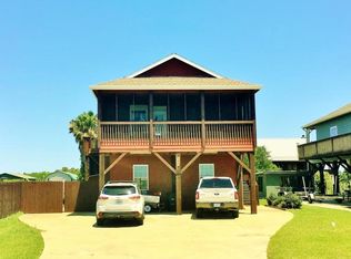 433 Lake Breeze Dr, Hackberry, LA 70645