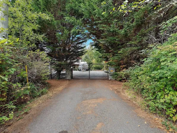 6791 E Sooke Rd, Sooke, BC V9Z 0P6