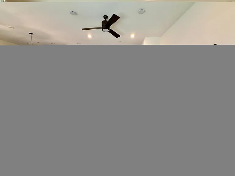 220 E Markwood Dr — Photo 5