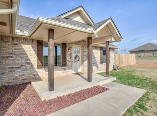 2204 County Street 2976 St, Blanchard, OK 73010