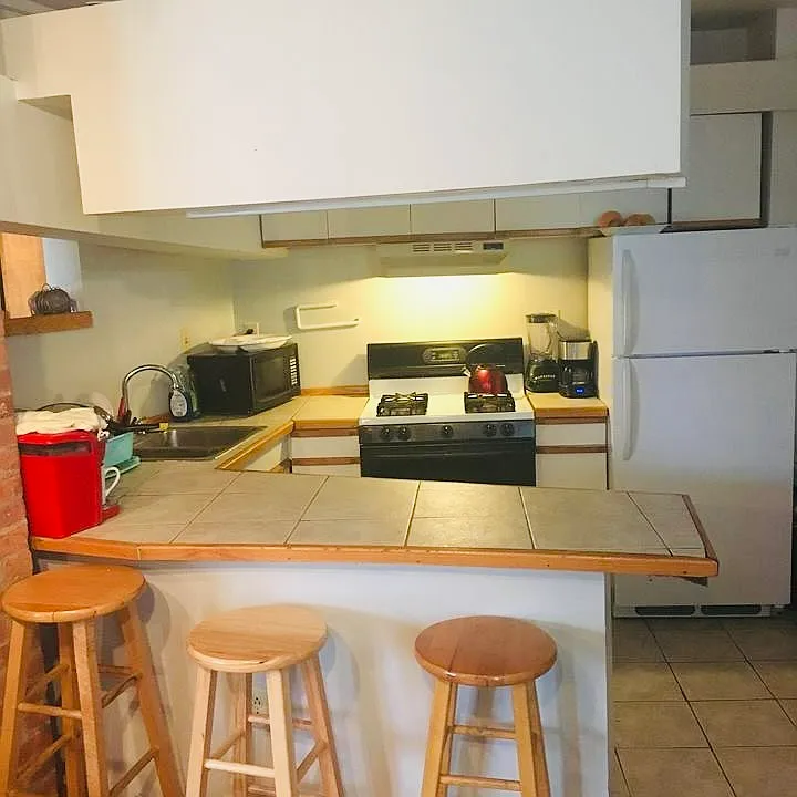 206 Stewart Ave #3