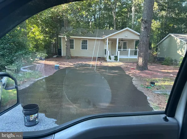 35 Tail Of The Fox Dr, Ocean Pines, MD 21811