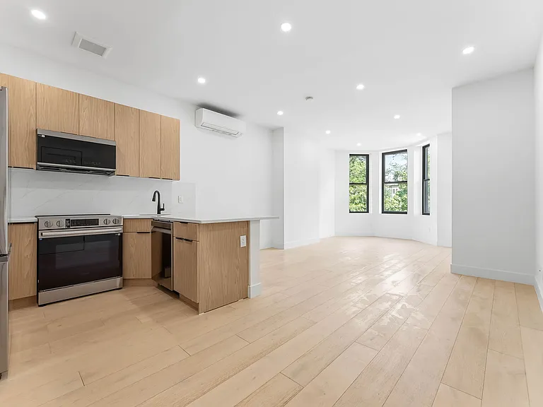 255 Weirfield St #2 — Photo 9