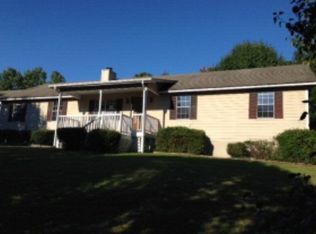 702 Vintage Ln, Dalton, GA 30721