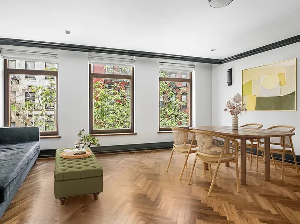 25 Prince St APT 3A, New York, NY 10012