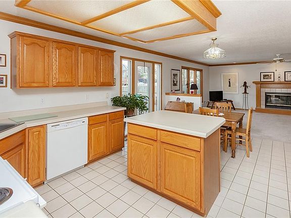 5th image of 6563 Orchard Dr