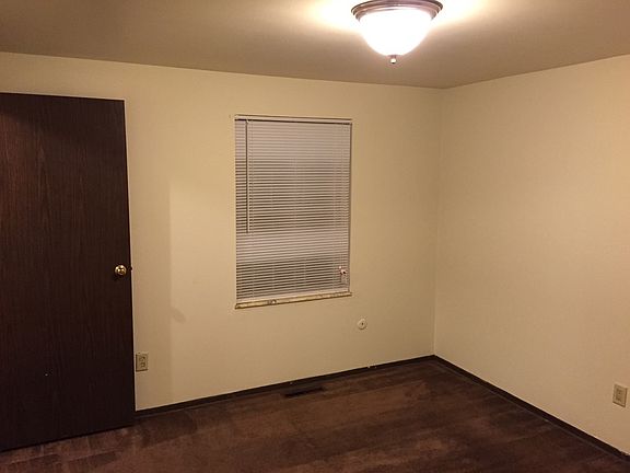 5th image of 3036 Morsetown Ct S