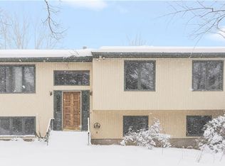 115 Sleepy Hollow Rd, East Greenwich, RI 02818