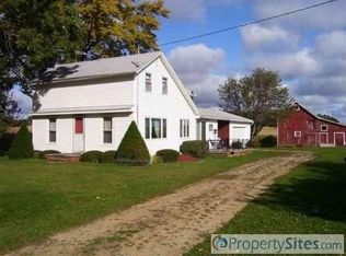 W2224 Grady Rd, Fall River, WI 53932