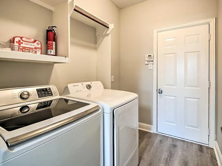 3214 Sapphire Star Dr — Photo 21
