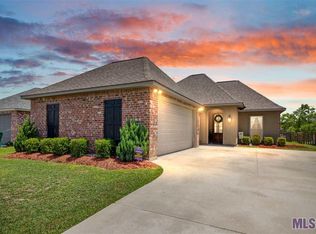 31036 Lake Spring Dr, Walker, LA 70785