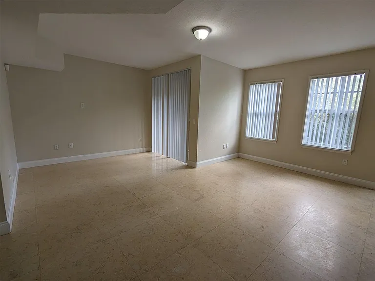6966 W Sample Rd #6966 — Photo 7