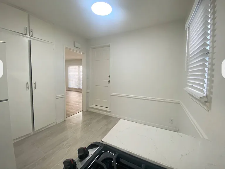 1401 Havenhurst Dr — Photo 14