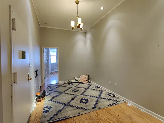 Rented by Signature Property Realty | media 8