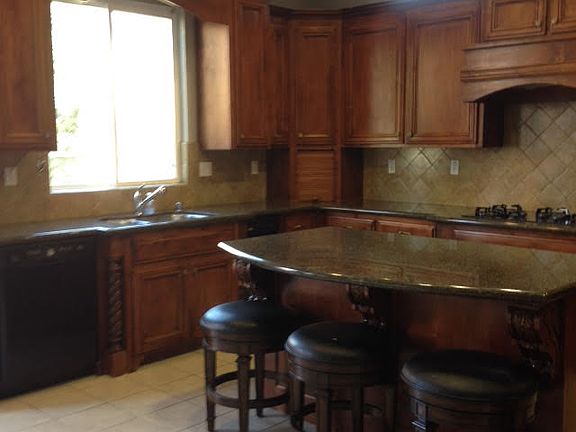 2nd image of 9420 Berkshire Ln