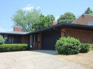 112 Elatan Dr, Pittsburgh, PA 15243