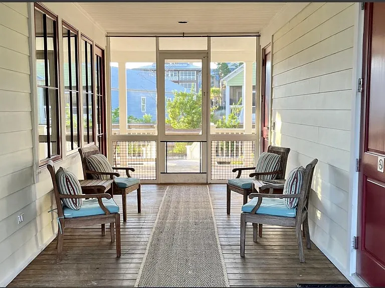 105 Washboard Ct — Photo 17