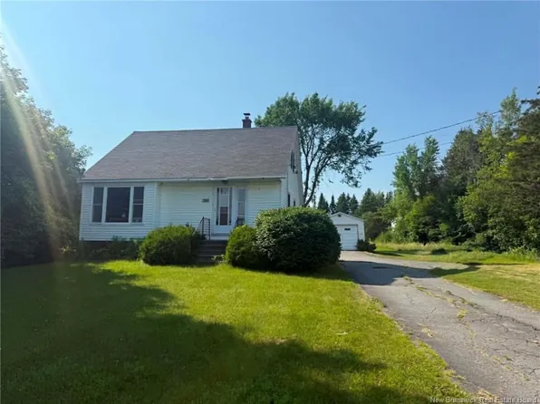 2393 King George Hwy, Miramichi, NB E1V 6W1