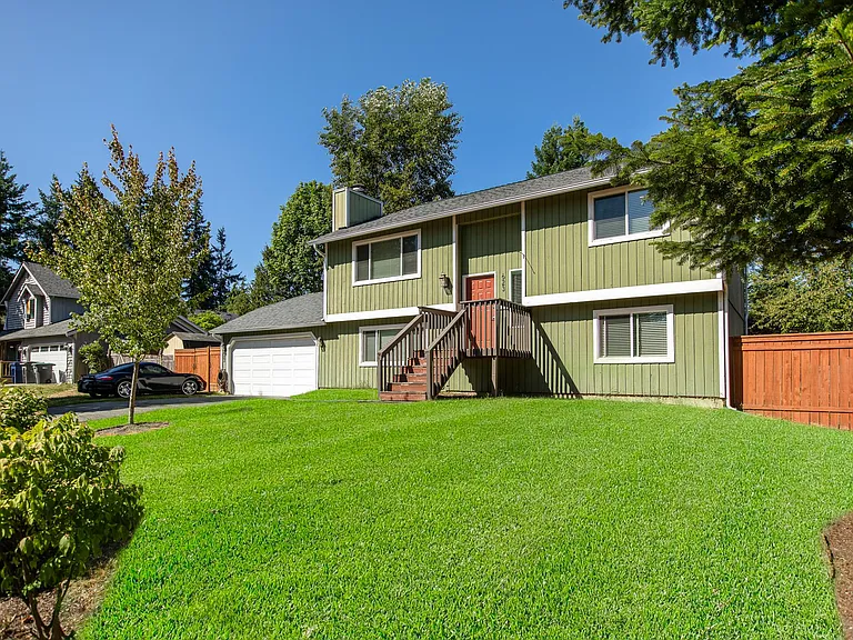 623 Harvest Rd — Photo 28