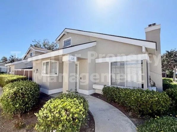328 Riverview Way, Oceanside, CA 92057